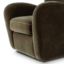 Load image into Gallery viewer, Green chair
Velvet
Velvet accent chair
Living room furniture
Non-Swivel
Modern Chair
Lounge Chair
Upholstered green chair
Statement Chair
Velvet accent chair
green armchair