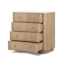 Load image into Gallery viewer, Kloss Chest