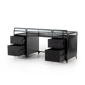 Saller Desk