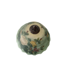 Load image into Gallery viewer, Hazel Lamp
