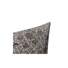 Load image into Gallery viewer, Ellie Pillow
