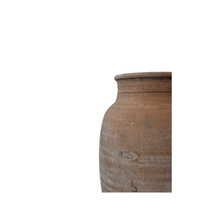 Load image into Gallery viewer, Dolium Vessel
