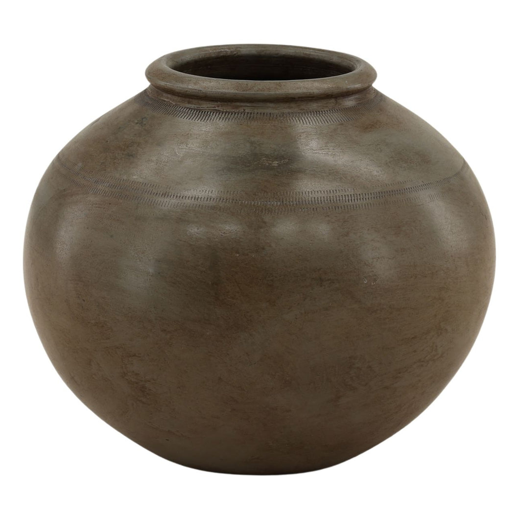 Ceramic vessel
Antique grey finish
Earthy brown tones
Neutral décor
Sophisticated accent
Timeless design
Rustic elegance
Aged patina
Artisan crafted
Collected look
Decorative pottery
Vintage-inspired
Modern organic
Textured ceramics
Old-world charm
Wabi-sabi décor
Sculptural piece
Statement vessel
Natural materials
Heirloom style